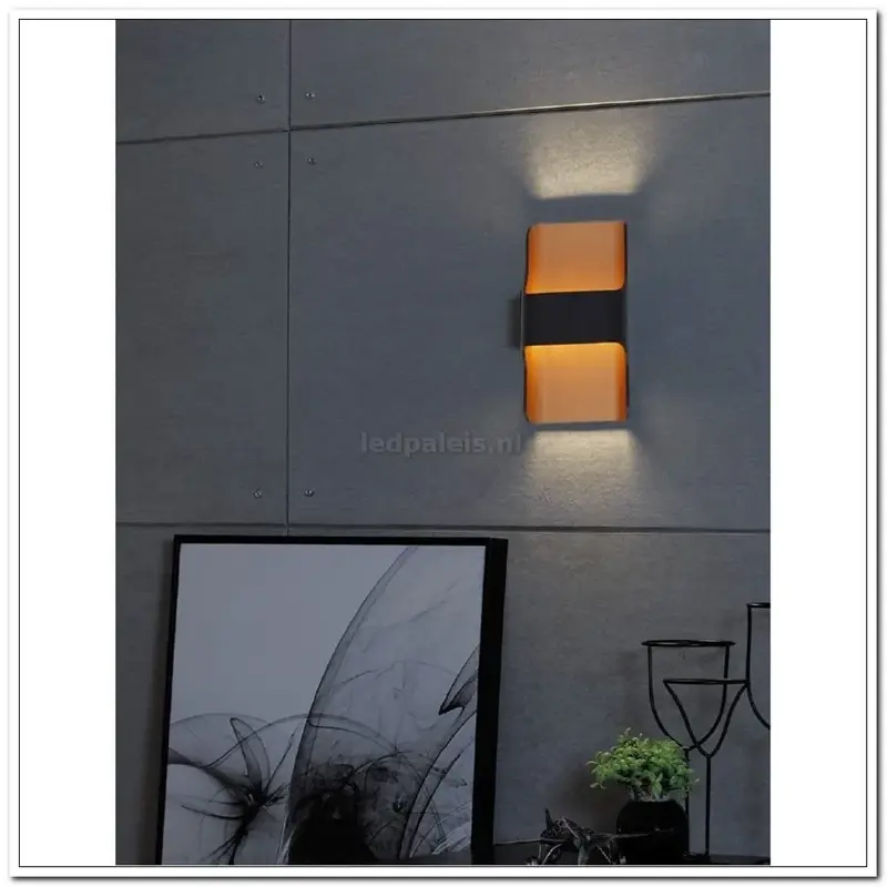 Foto 4 Wandlamp zwart messing up down Dallas IP54 LED 2x8W 2700K 1440lm dimbaar