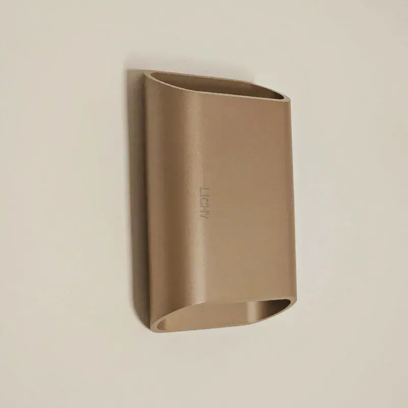 Foto 1 Wandlamp Bas Champagne Creme klein 15cm x 10cm dimbaar