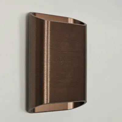 Foto van Wandlamp Bas Brons Bruin klein 15cm x 10cm dimbaar