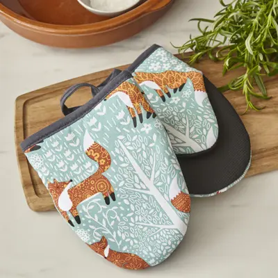 Foto van Mini ovenwant Foraging Fox