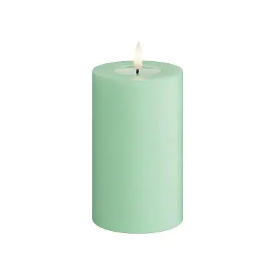 Foto van LED Candle Mint 7,5x12,5cm