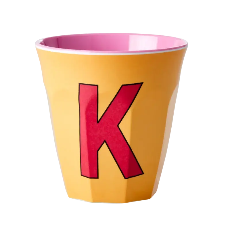 Foto 1 Melamine alfabet beker Pink K