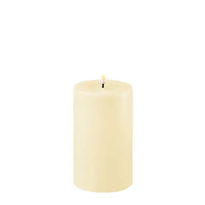 Foto van LED Candle Cream 7,5x12,5cm