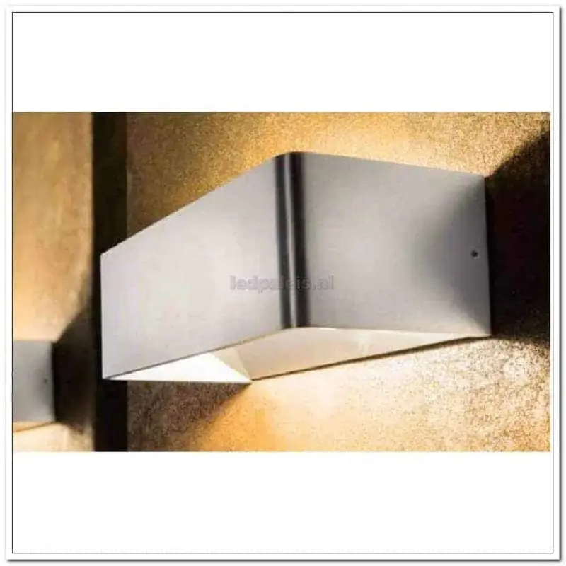 Foto 6 Mainz wandlamp aluminium  WL MAINZ ALU  LED aluminium 7 cm