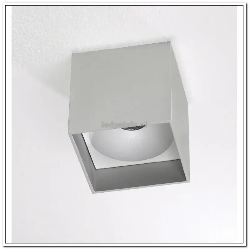 Foto 1 Plafondlamp spot alu zilver "Brock" 10x10x10cm LED 7W dimbaar