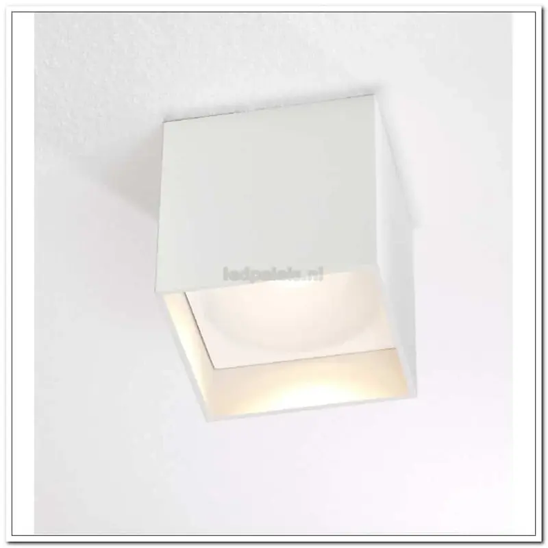 Foto 6 PLafondlamp spot wit "Brock" 10x10x10cm LED 7W dimbaar