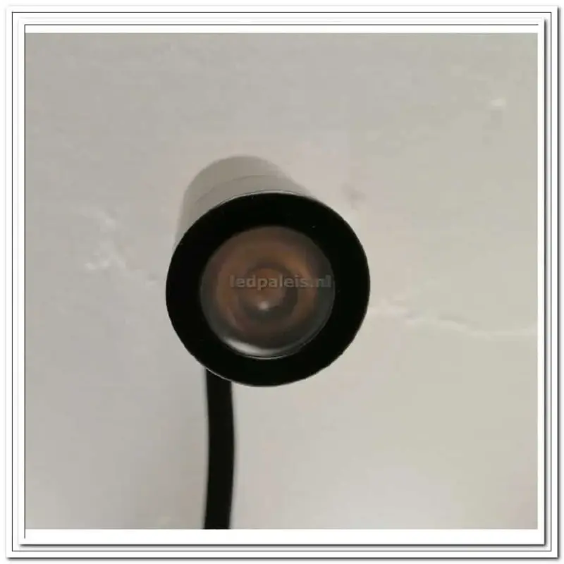 Foto 12 Wandspot LED met usb oplader zwart 3w 2700k rond