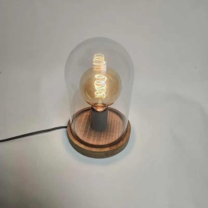 Foto 7 Tafellamp Stolp met houten voet en glazen stolp