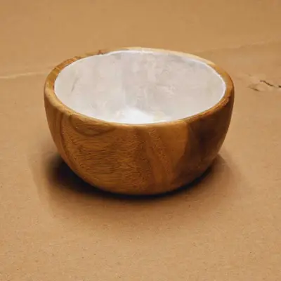 Foto van Houten bakje ingelegd met schelpen 12cm