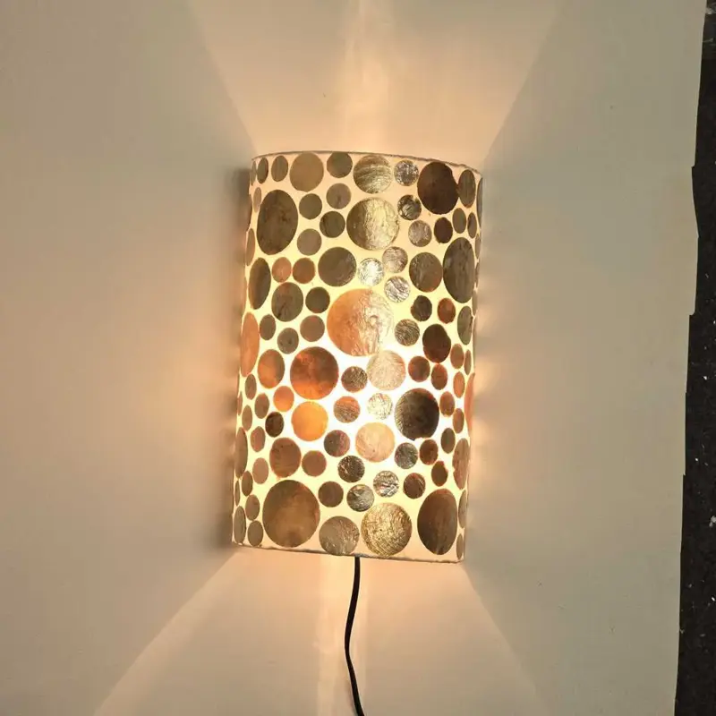Foto 7 Wandlamp schelp Coin Gold 20x30