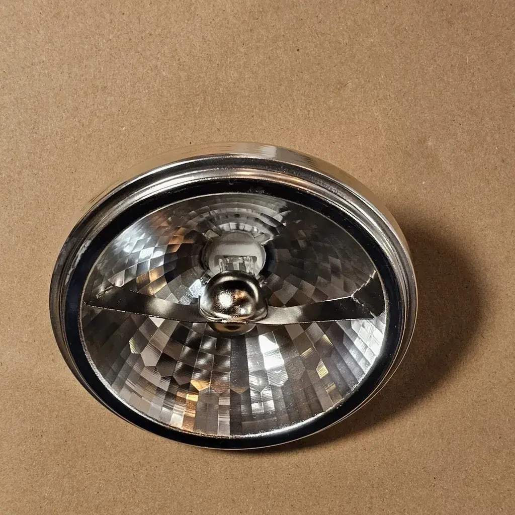 Foto 2 osram halospot 111 50w 12v g53 24° fl vervanger merkloos