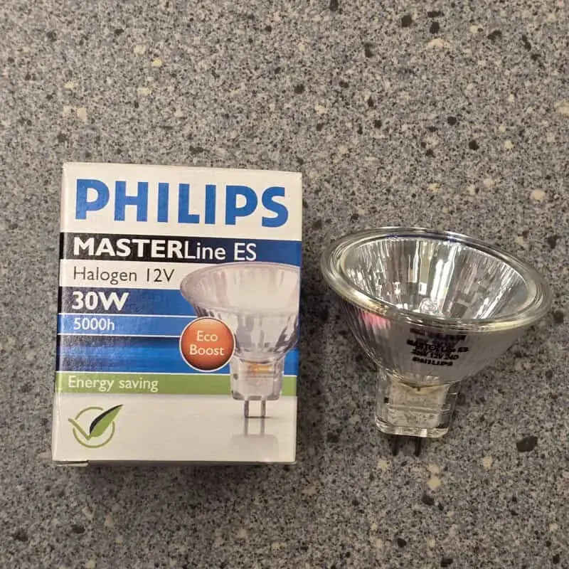 Foto 4 Philips Halogeen MASTERline ES 12V 30W 24D 24 graden 51mm 5000h 8711500413758