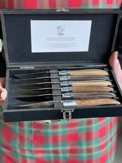 Foto van Laguiole steakmessen Hout