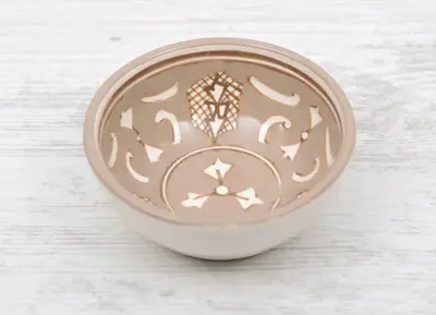 Foto van Schaaltje Nejma Beige S