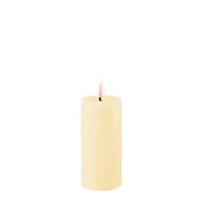 Foto van LED Candle Cream 5 x 10 cm