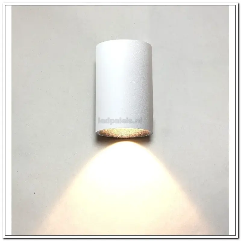 Foto 14 WL bruin Berla I Ø7,2cm 11h LED 4W 2700K 360lm IP54