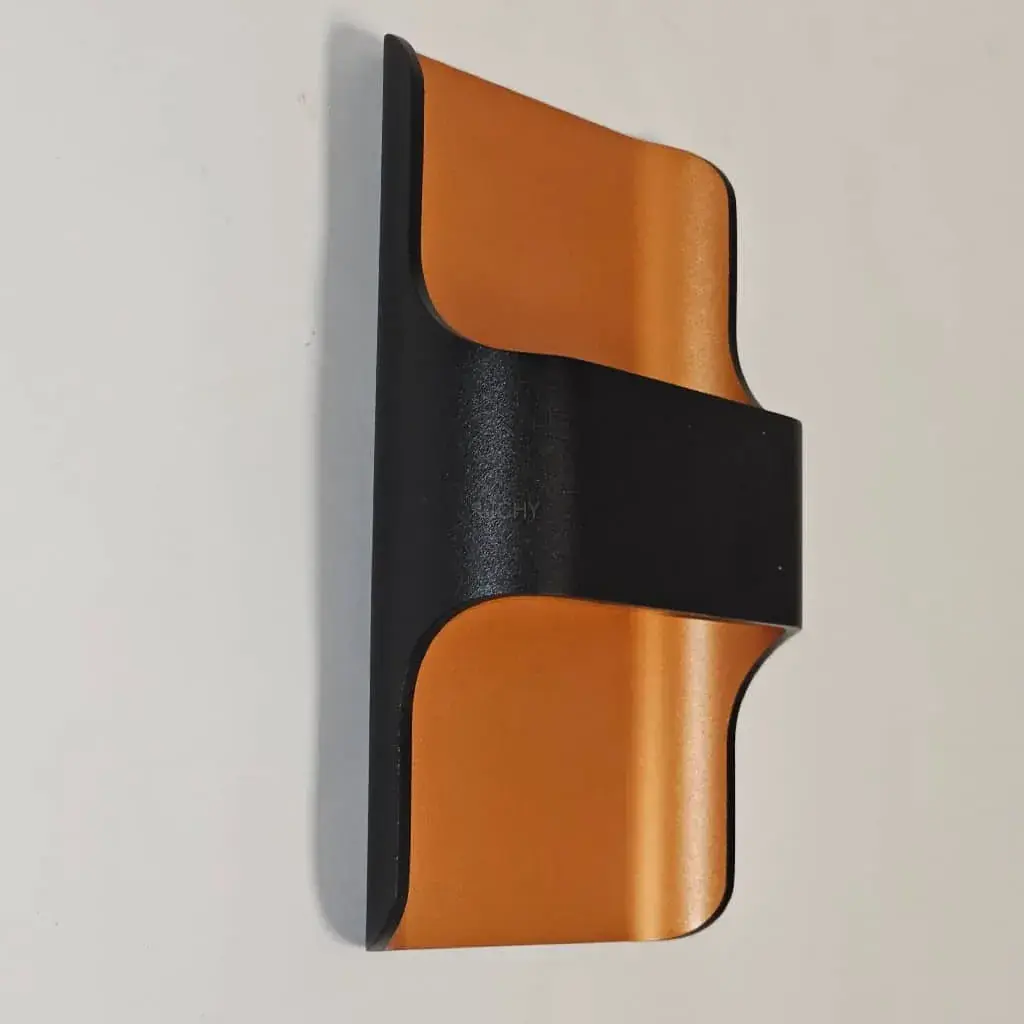 Foto 3 Wandlamp zwart goud up down Dallas IP54 LED 2x8W 2700K 1440lm dimbaar