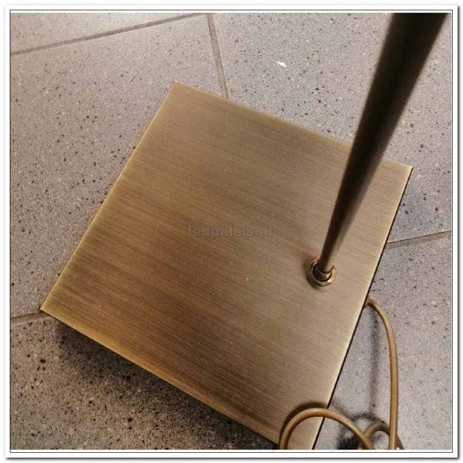 Foto 4 Leeslamp Dena LED met push dimmer Brons