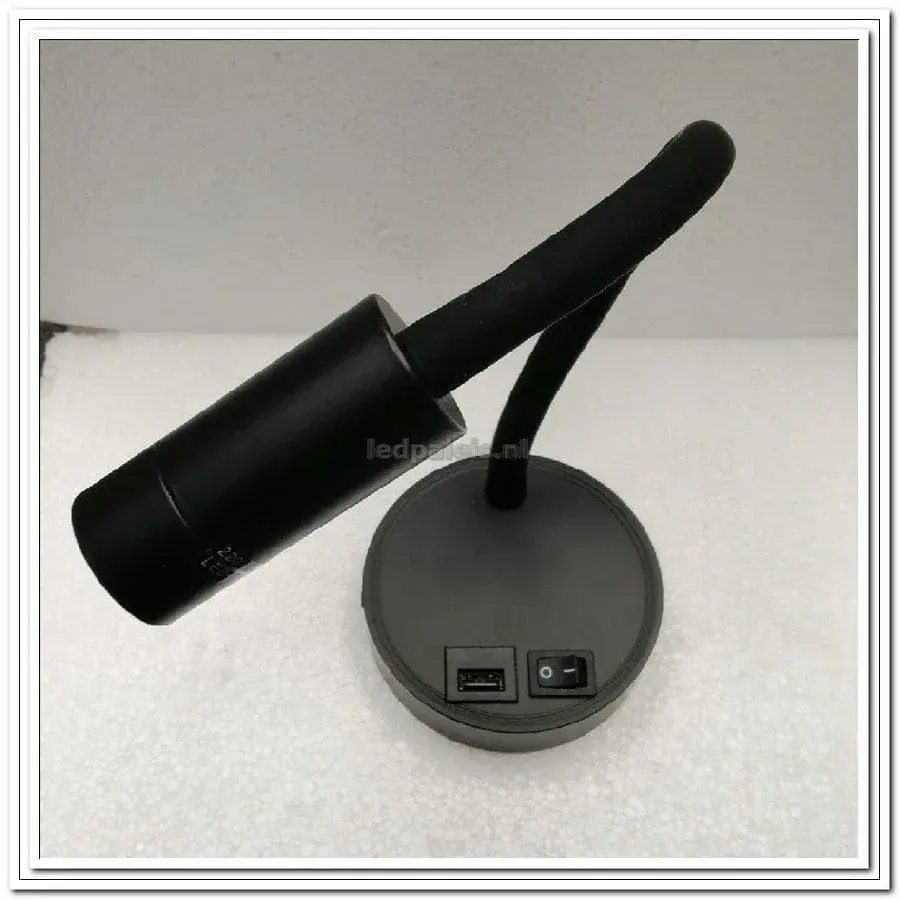 Foto 4 Wandspot LED met usb oplader zwart 3w 2700k rond