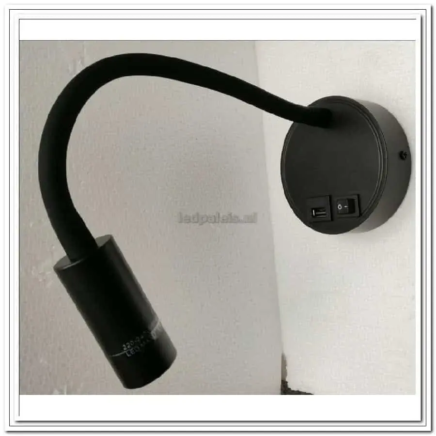 Foto 8 Wandspot LED met usb oplader zwart 3w 2700k rond