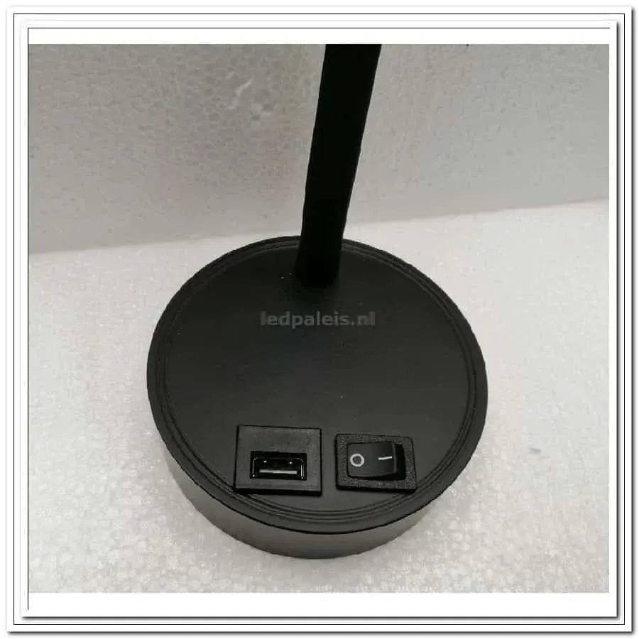 Foto 9 Wandspot LED met usb oplader zwart 3w 2700k rond