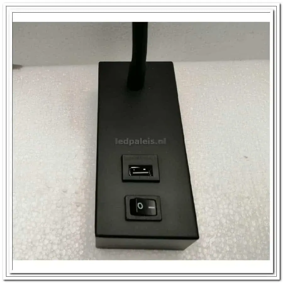 Foto 9 Wandspot LED met usb oplader zwart 3w 2700k rechthoek