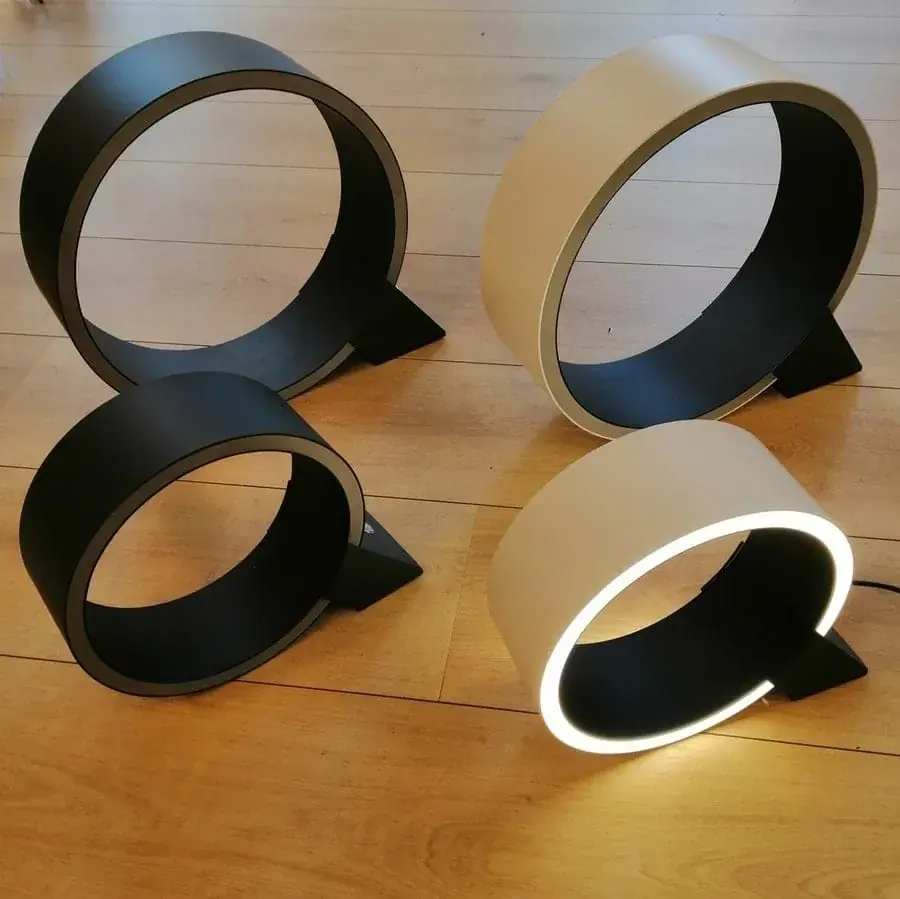 Foto 2 Tafellamp LED ring zwart met dimmer 20cm