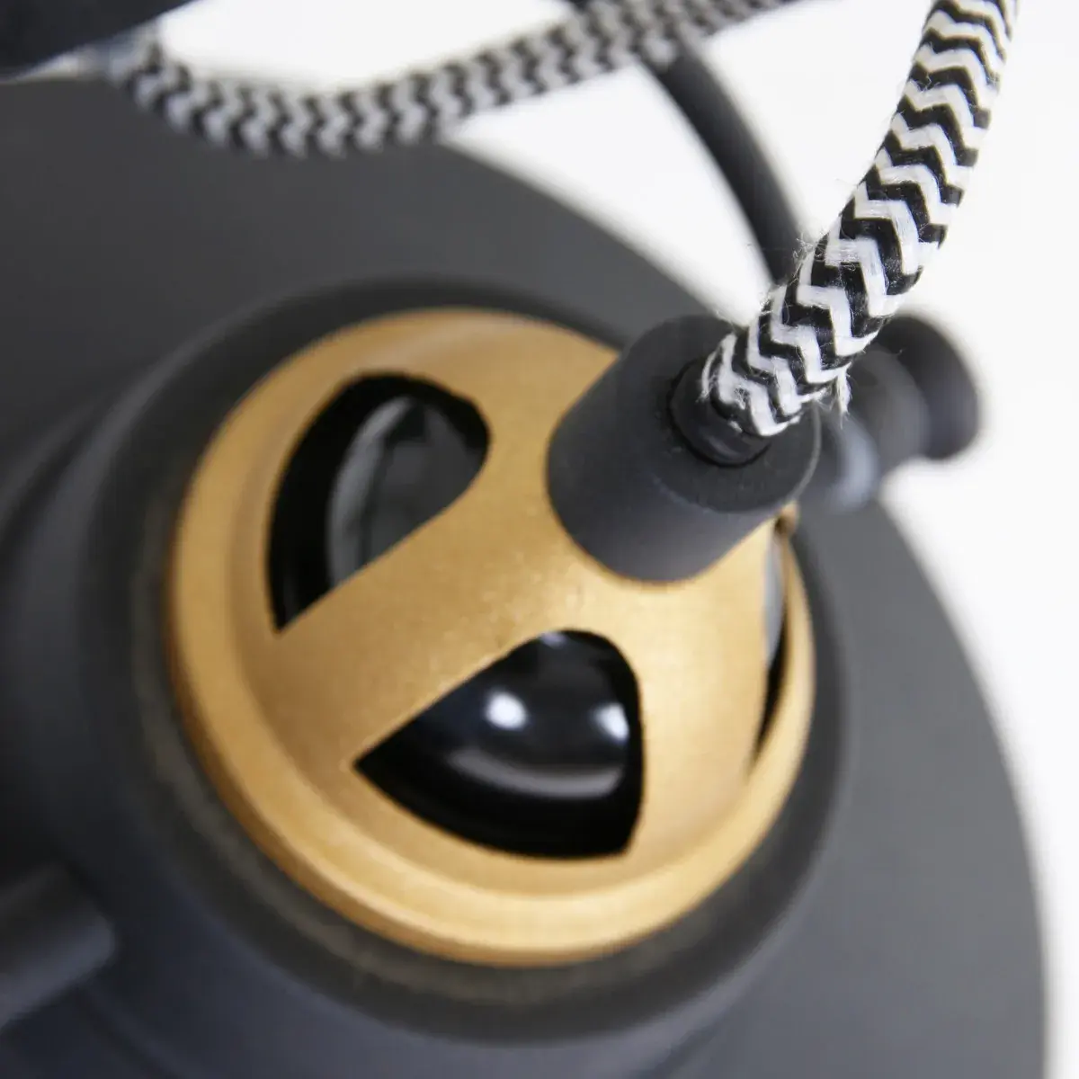 Foto 5 Vloerl. 1-L metaal *M* Nove 1322ZW