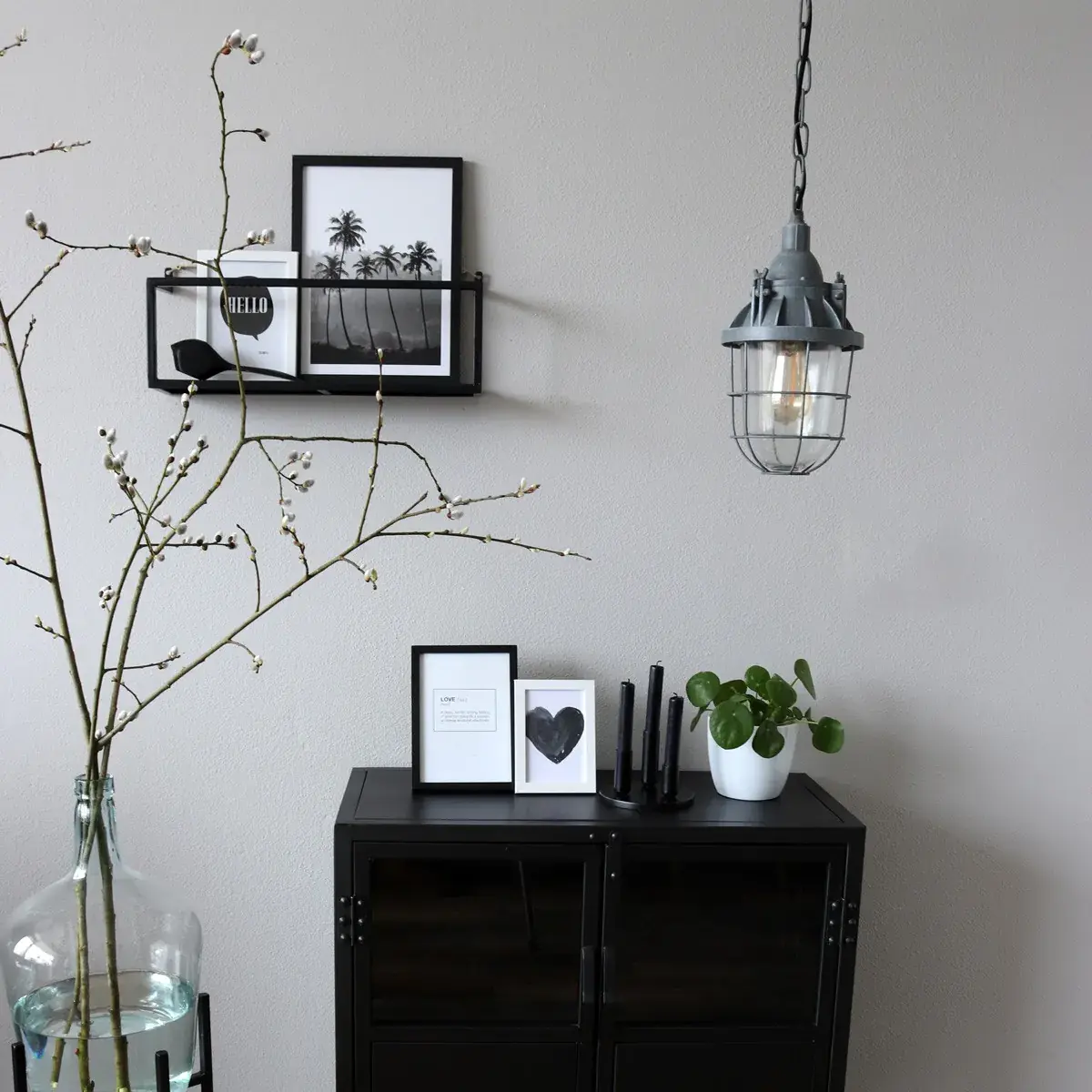 Foto 2 Hangl. 1-l. lantaarn *M* Ebbe 7890GR