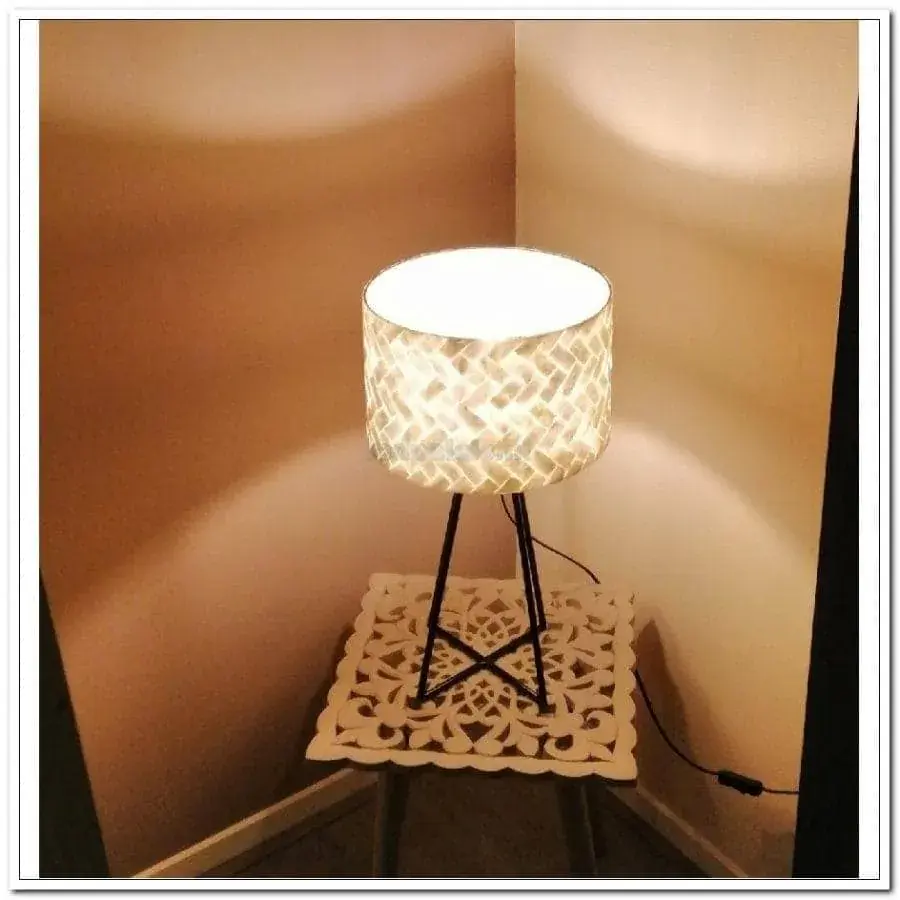 Foto 3 Tafellamp schelpenlamp zigzag 28cm met voet