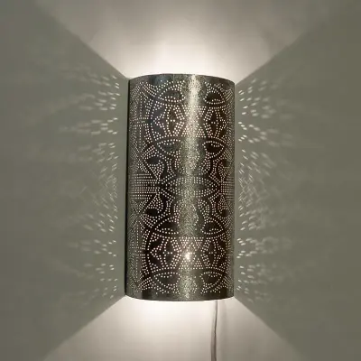 Foto van Oosterse filigrain wandlamp - half cilinder zilver