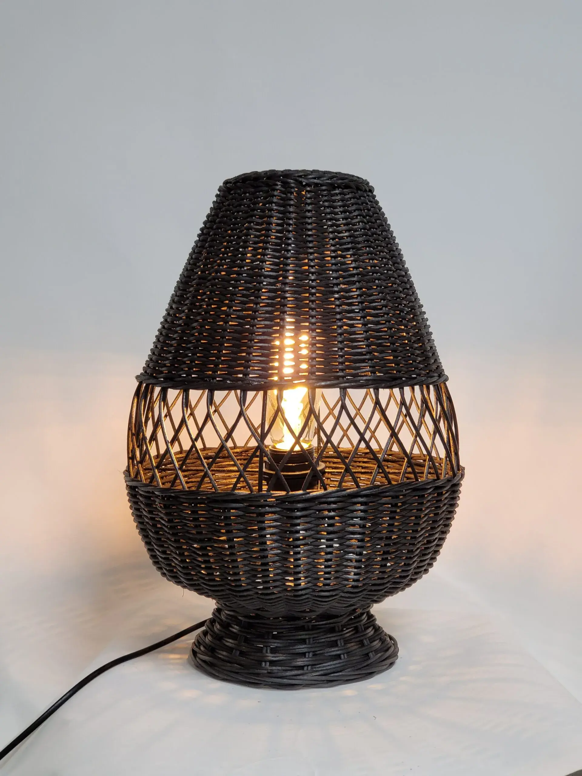 Foto van Tafellamp Riet Ruit 28x43cm zwart 511127