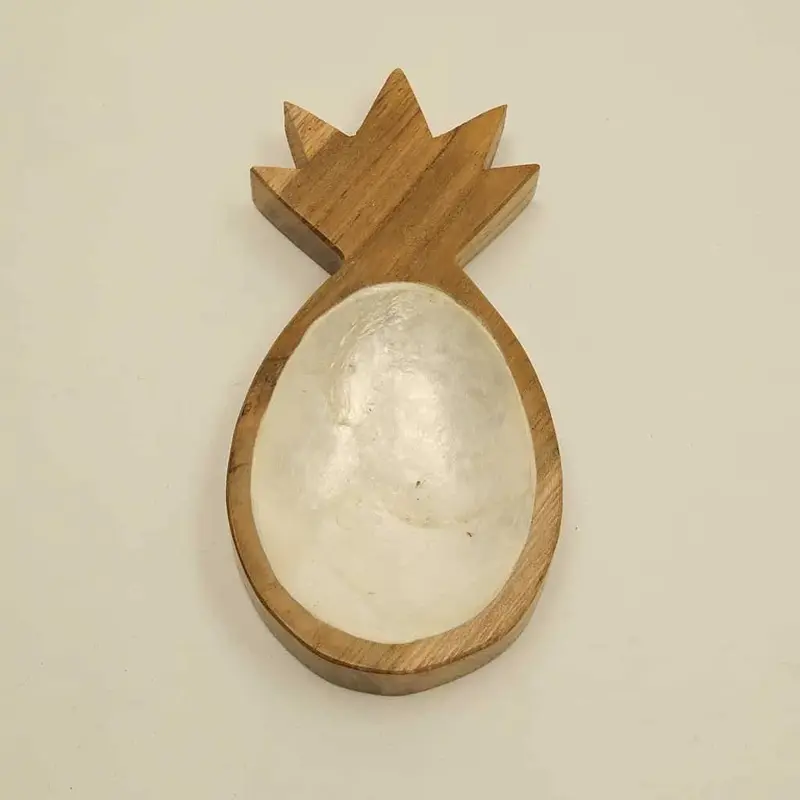 Foto 4 Houten bakje ananas met witte schelp