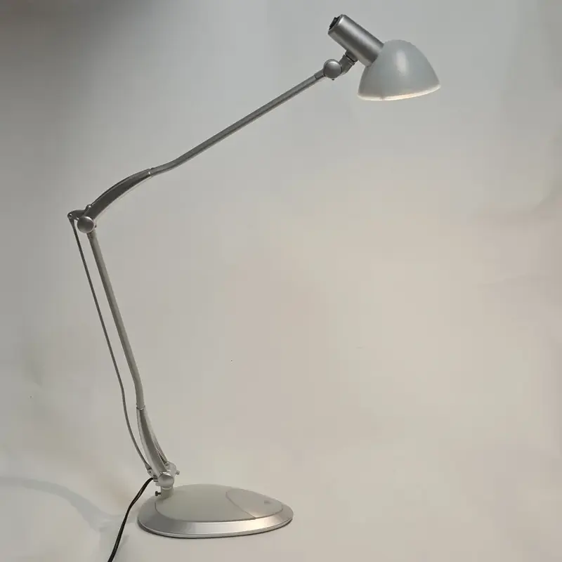 Foto 1 klemlamp bureaulamp zilver wit G9 LED 3 standen